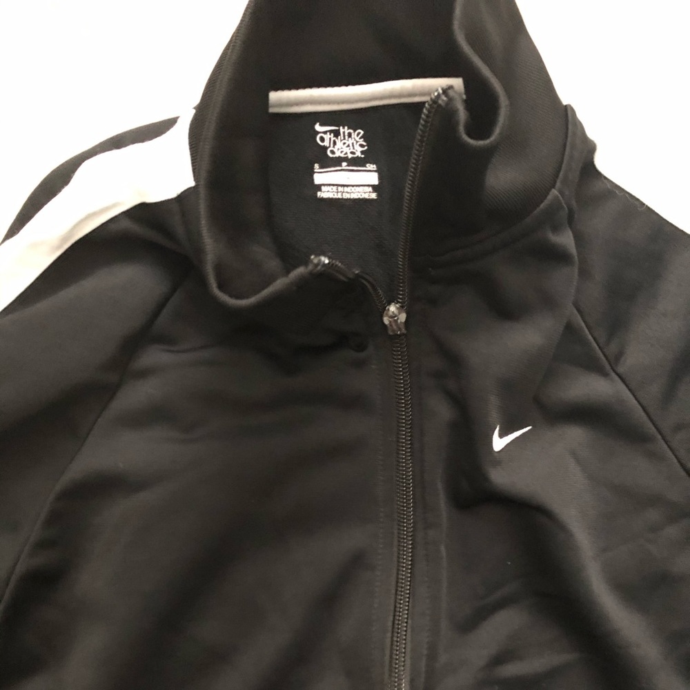 Nike warmup